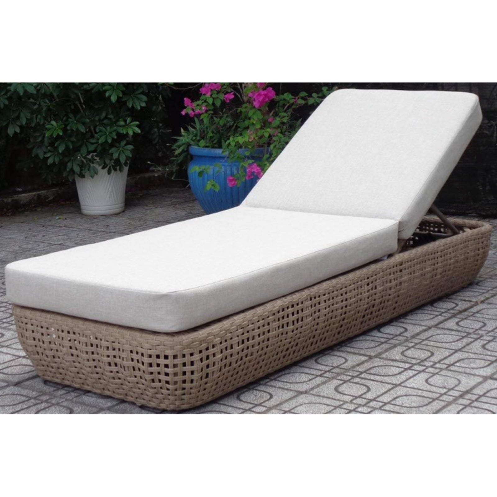Bloom Collection Outdoor Sunbed